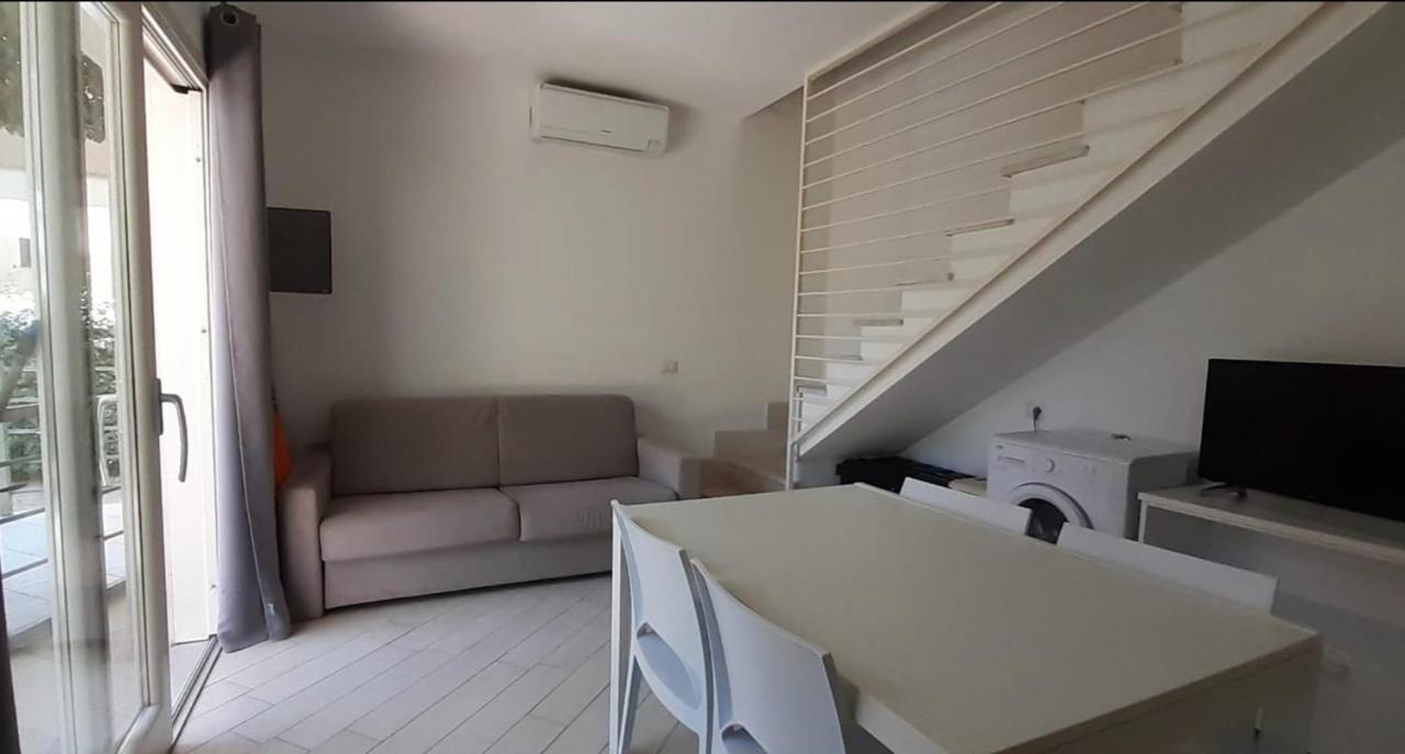 Villetta Federico Climatizzata Con Giardino Privato Viddalba Dış mekan fotoğraf